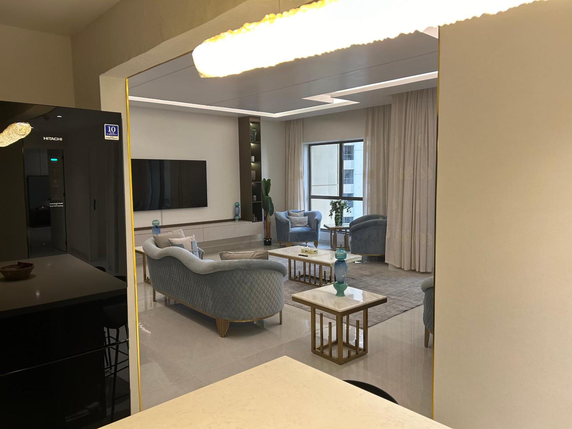 Apartamento Usmans 4Bdrm Jbr Sadaf Next To Ritz Carlton Walk Dubái Exterior foto