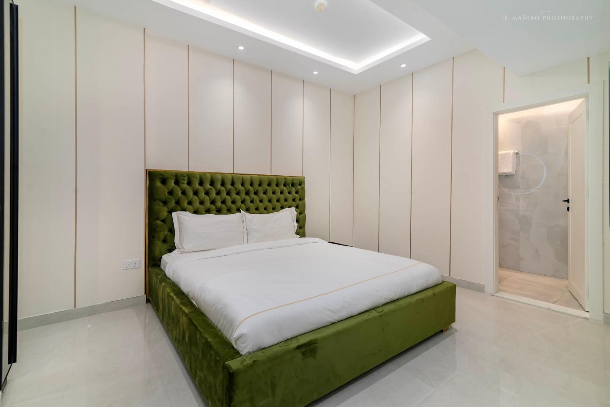 Apartamento Usmans 4Bdrm Jbr Sadaf Next To Ritz Carlton Walk Dubái Exterior foto