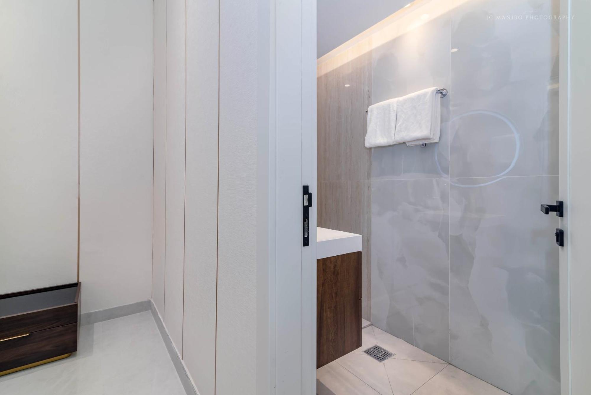 Apartamento Usmans 4Bdrm Jbr Sadaf Next To Ritz Carlton Walk Dubái Exterior foto